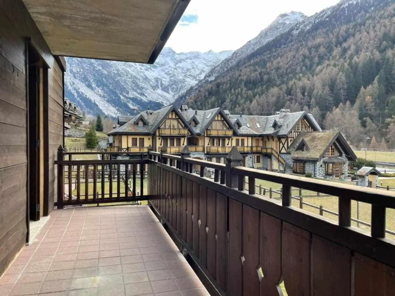 La Finestra Sui Monti Appartement Ponte Di Legno 0*,  Italië